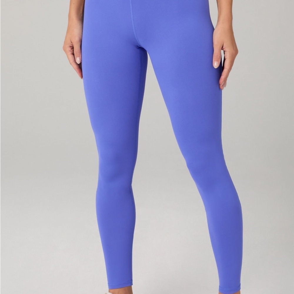 SALE THIS WEEKEND! 🍾 
Fabletics Define High-Waist Leggings - Powerhold Indigo - Picture 2 of 5